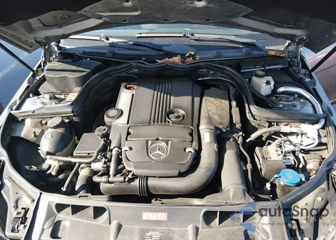 2012 Mercedes-Benz C 250 Sport from USA, damaged, VIN WDDGF4HB3CR211807